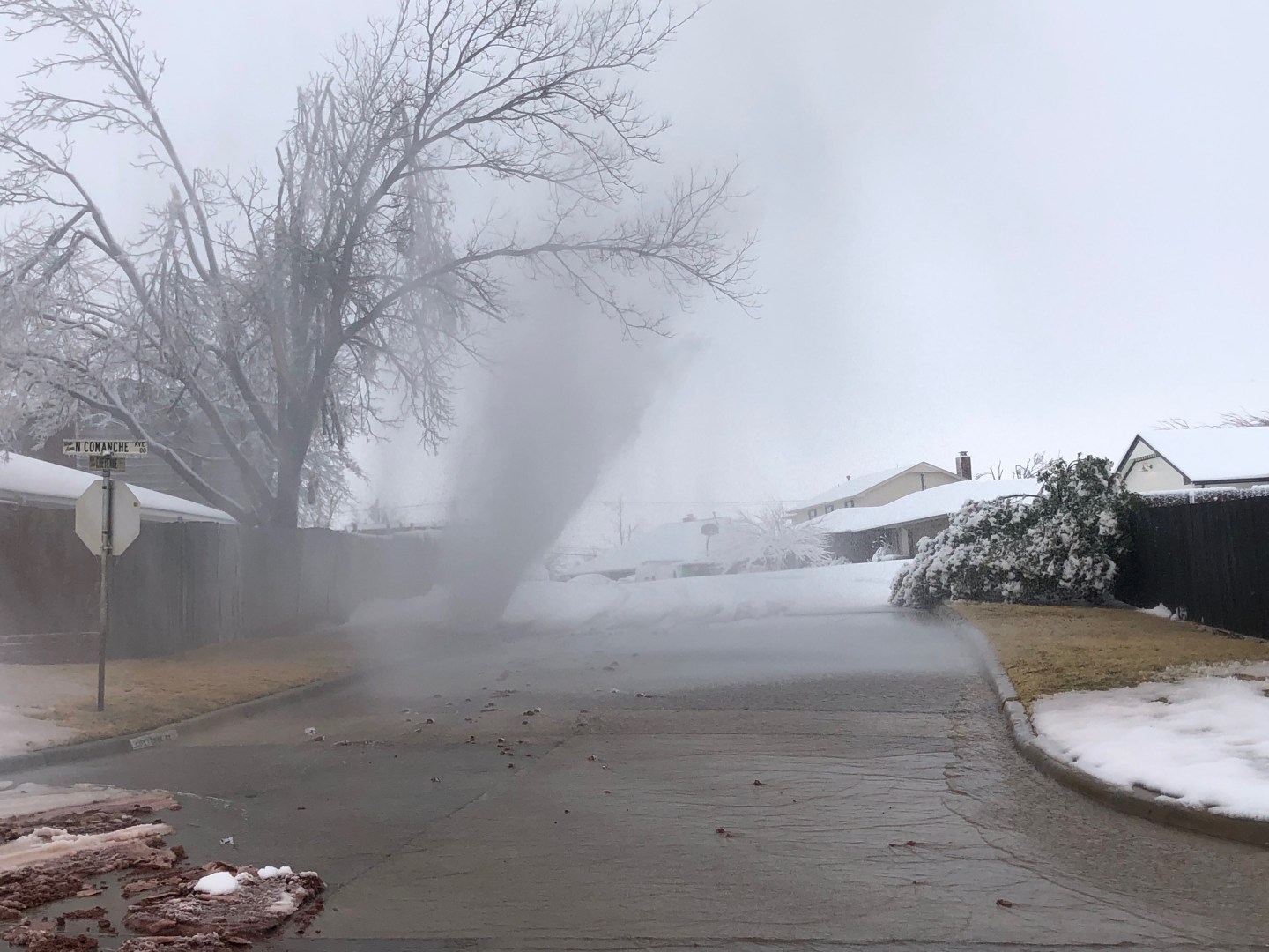 Water main break in Warr Acres